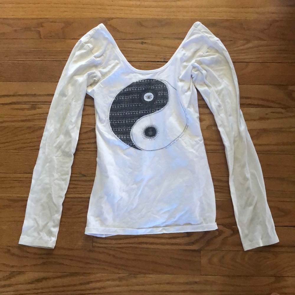 Long sleeve top